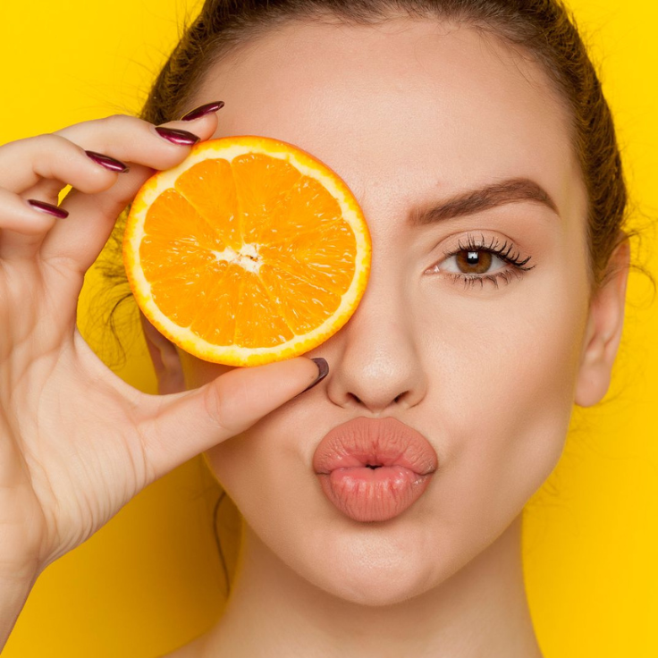 ¿Para qué sirve la Vitamina C y por qué deberías tomarla a diario?